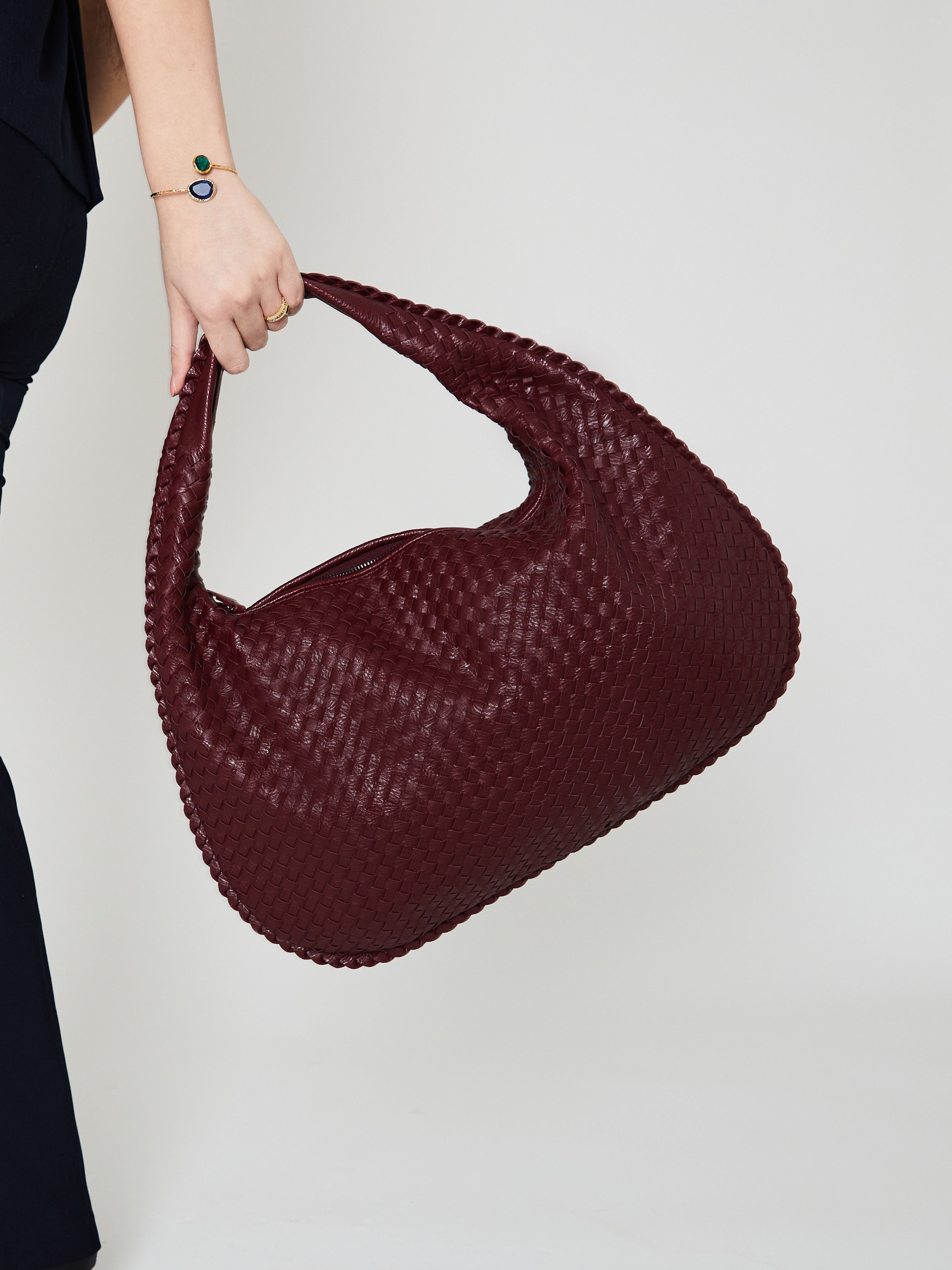 Everyday Leather Bag - Wine Red - CASAVENZA