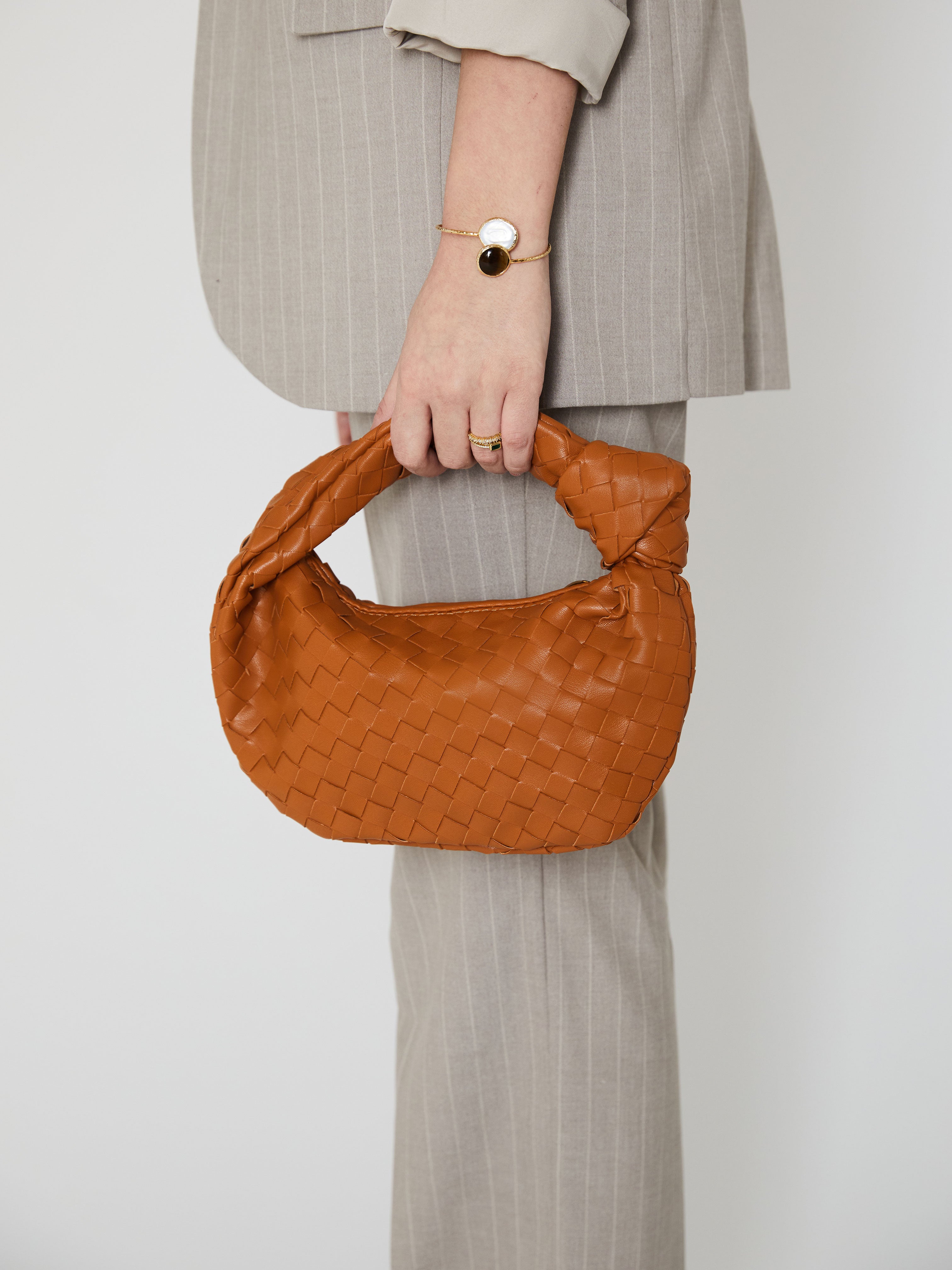 Mini Everyday Leather Bag - Camel - CASAVENZA