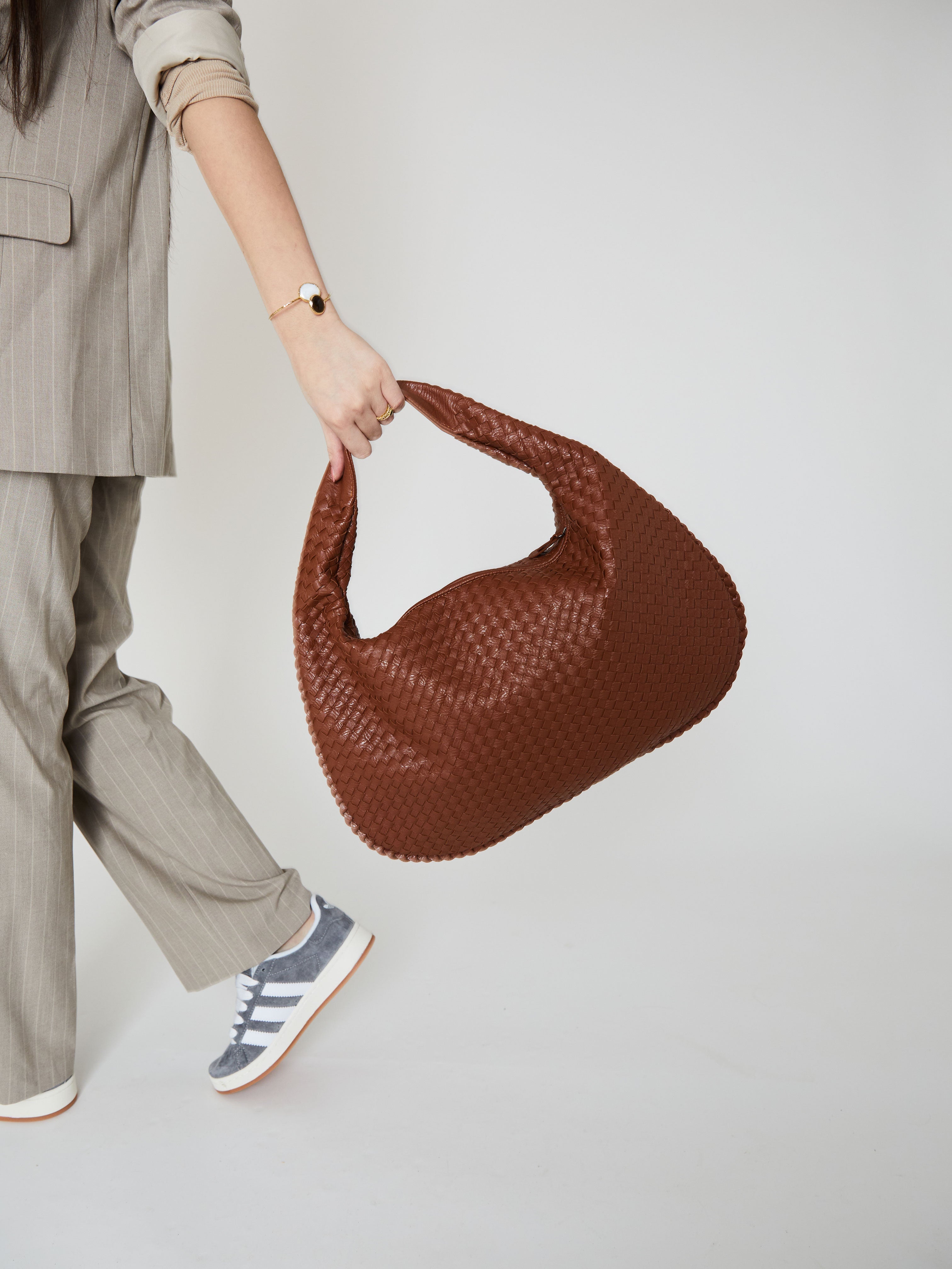 Everyday Leather Bag - Camel - CASAVENZA