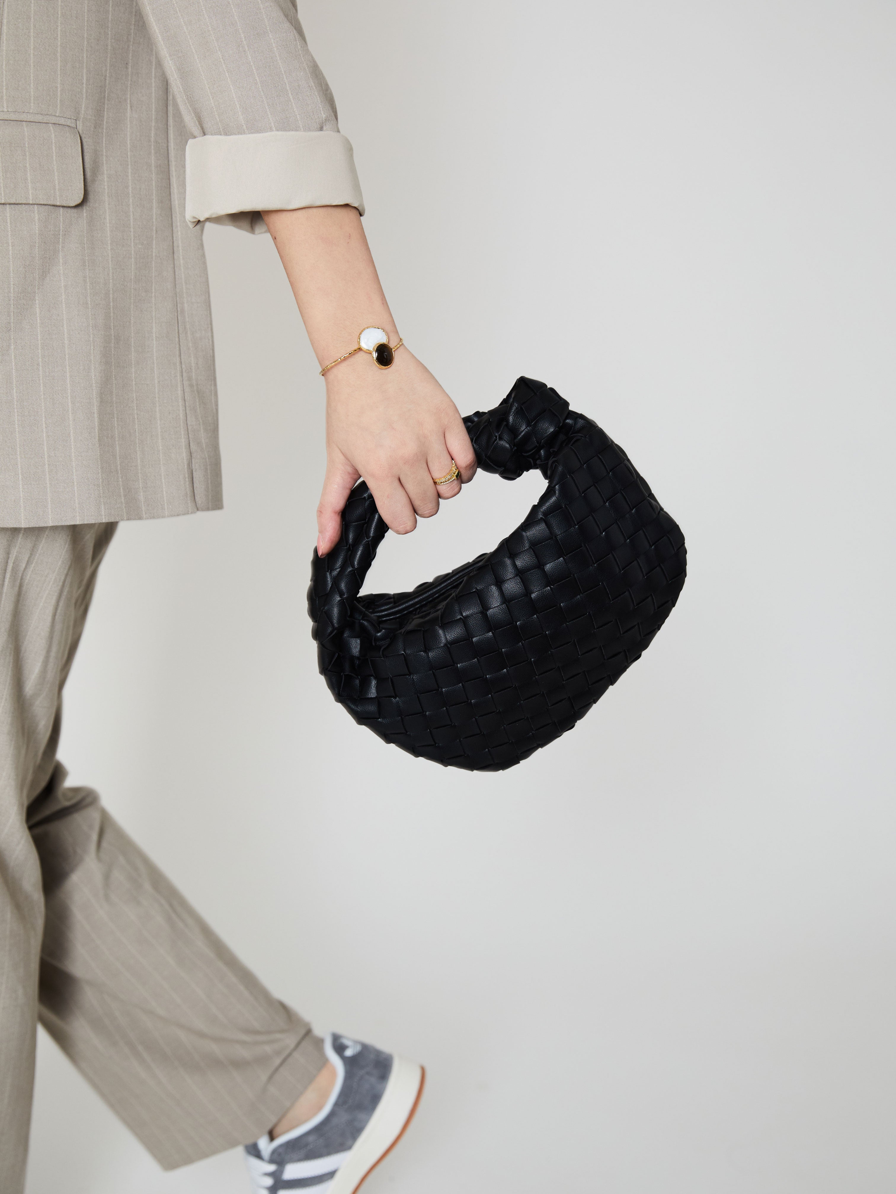 Mini Everyday Leather Bag - Black - CASAVENZA