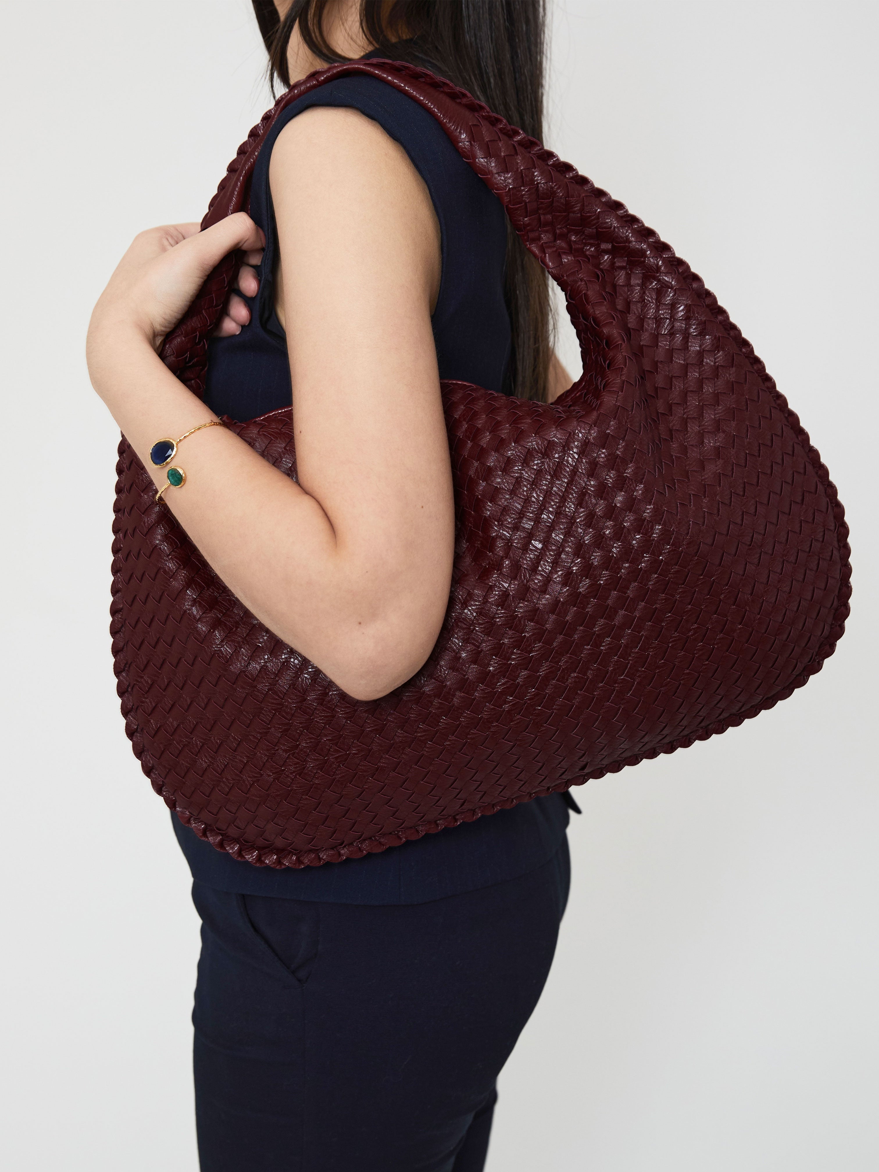 Everyday Leather Bag - Wine Red - CASAVENZA