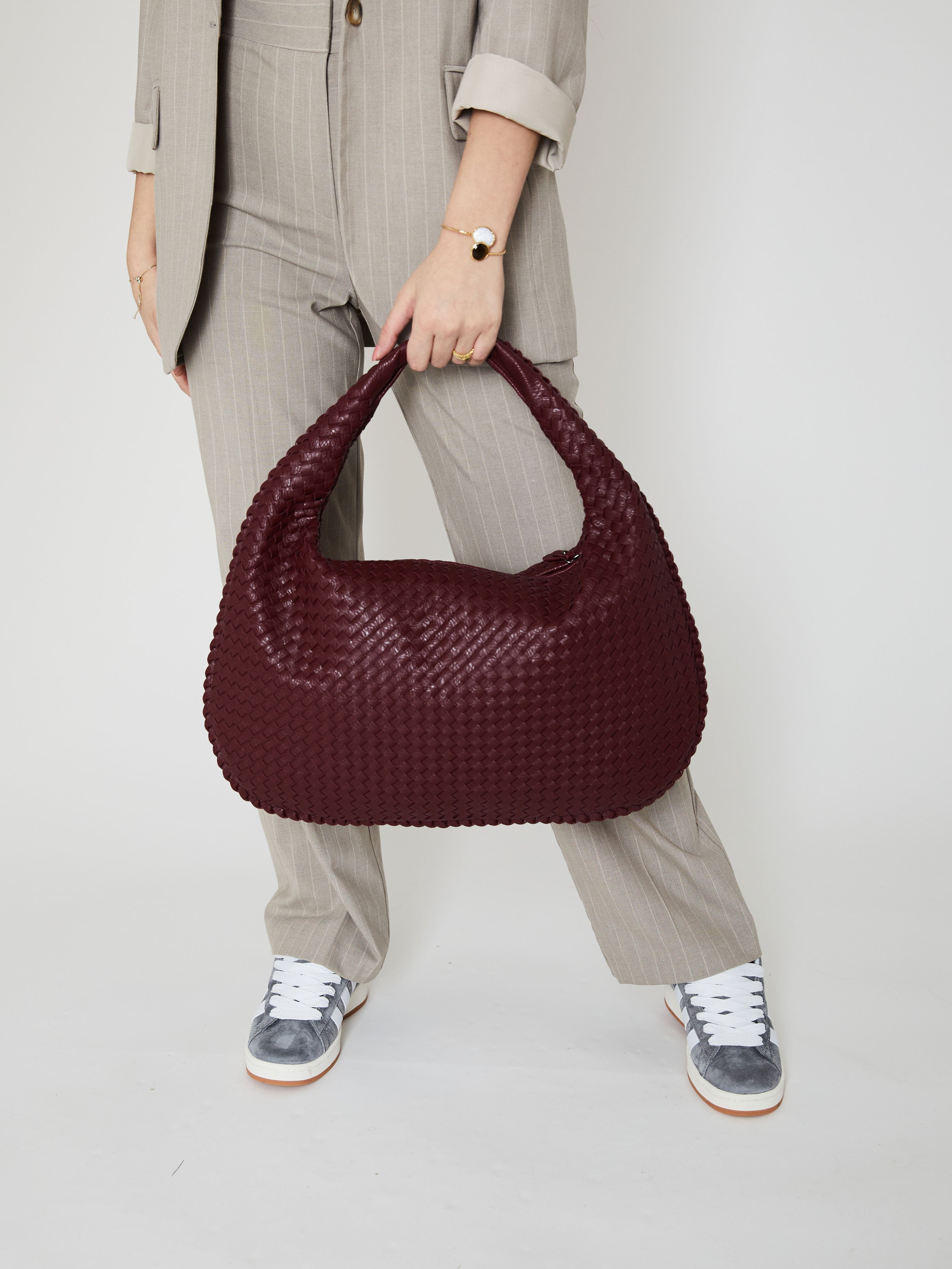 Everyday Leather Bag - Wine Red - CASAVENZA