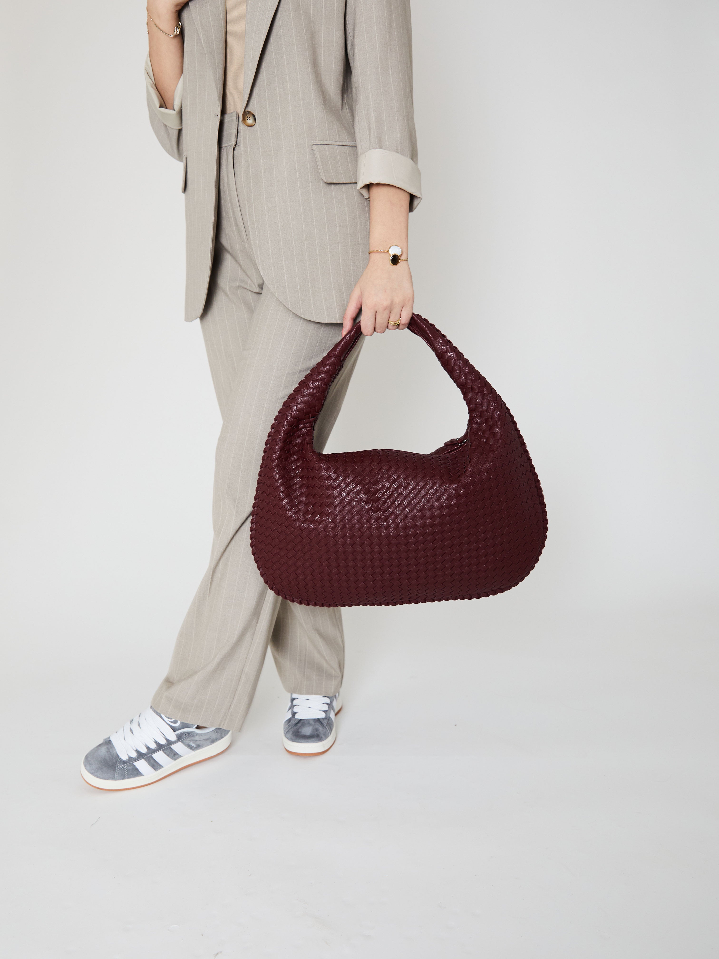 Everyday Leather Bag - Wine Red - CASAVENZA