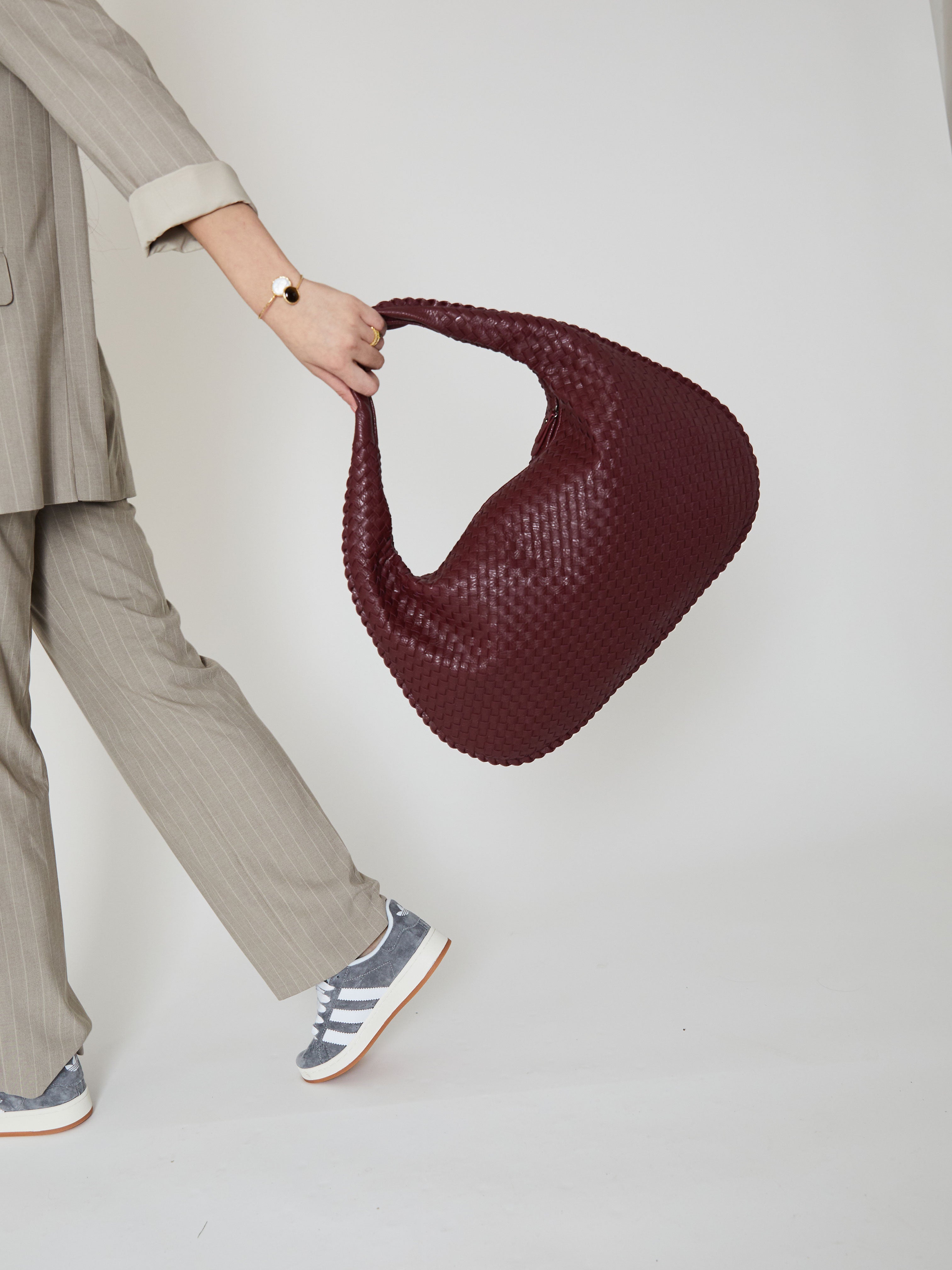 Everyday Leather Bag - Wine Red - CASAVENZA