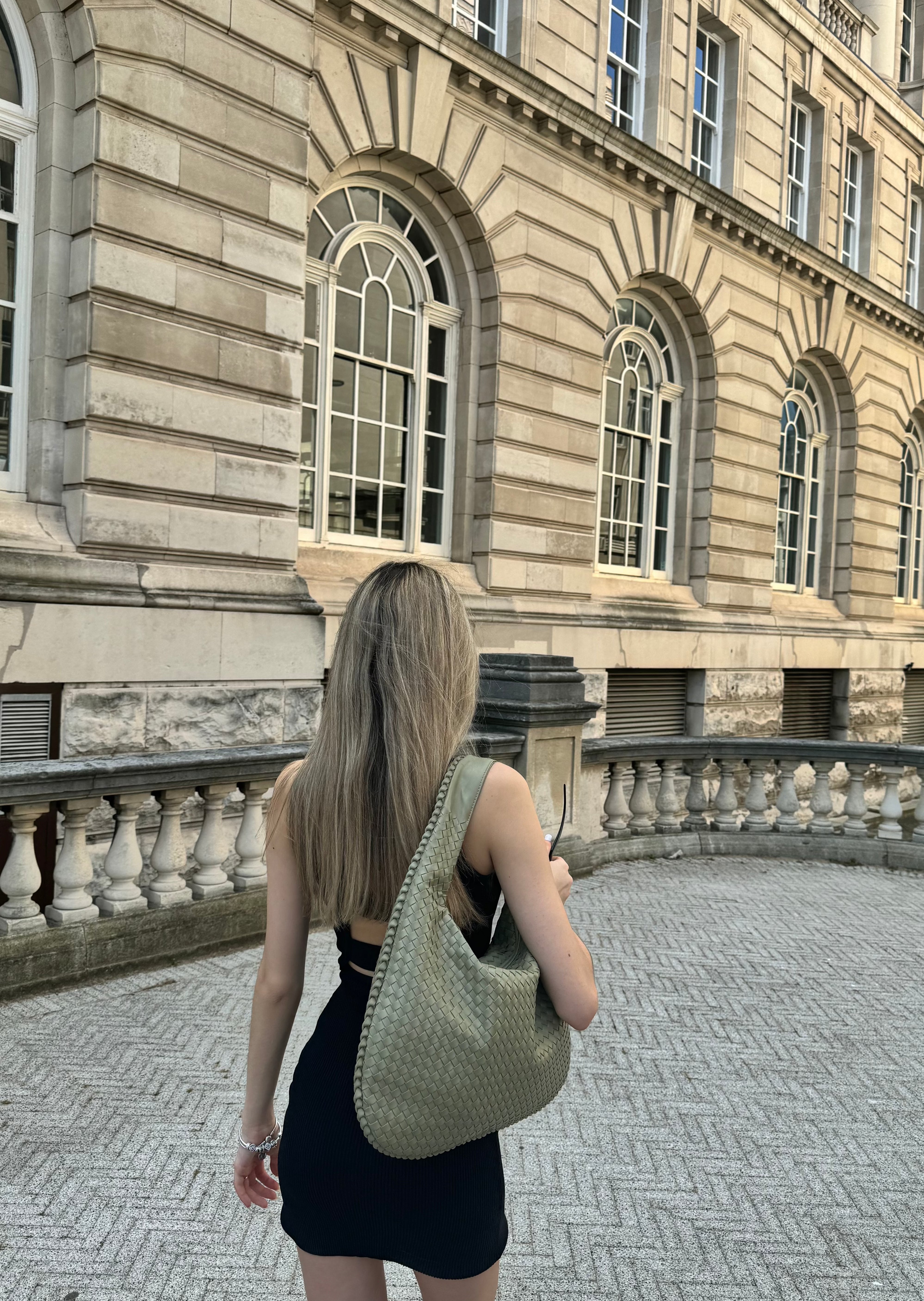 Everyday Leather Bag - Sage Green - CASAVENZA