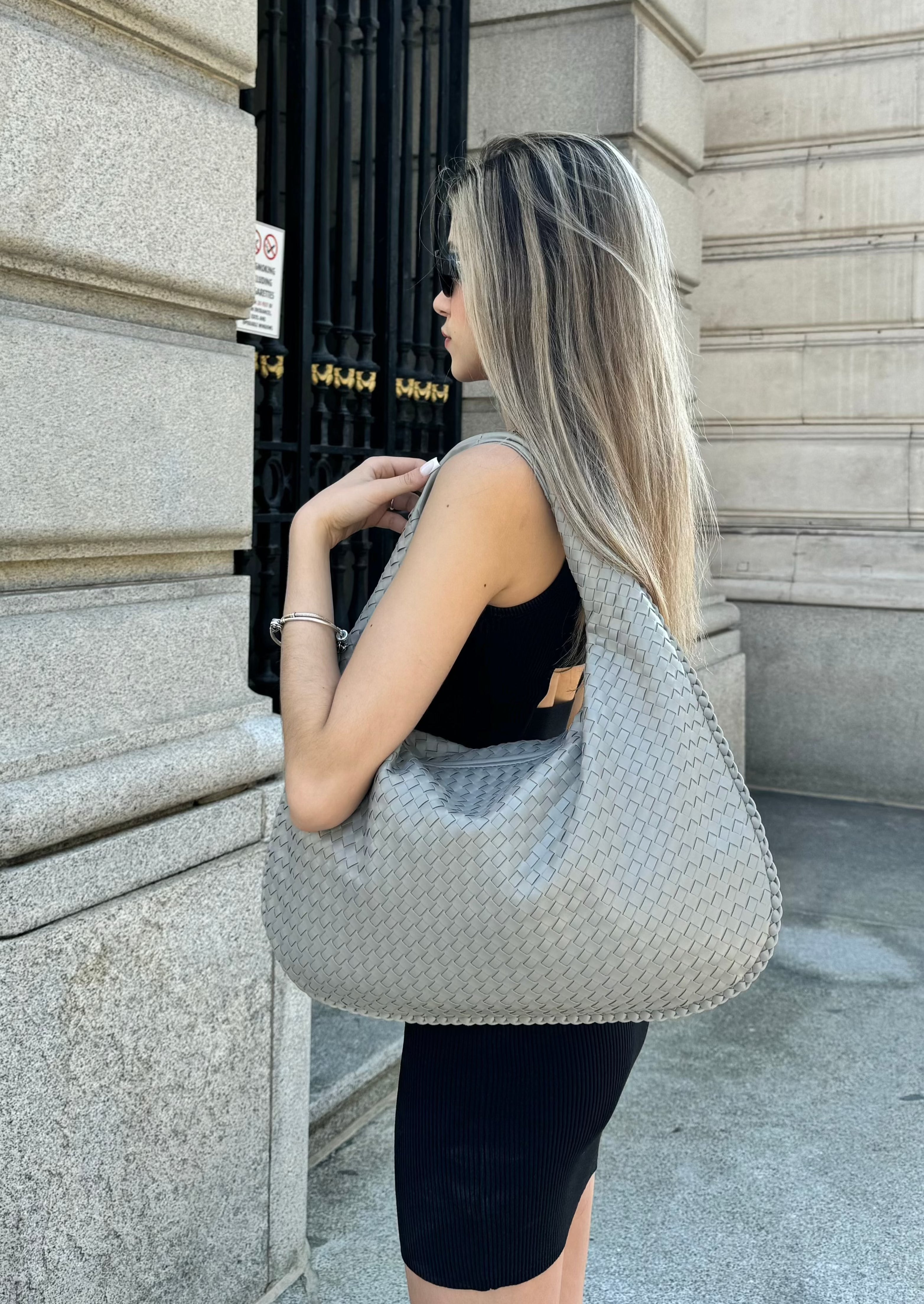 Everyday Leather Bag - Light Grey - CASAVENZA