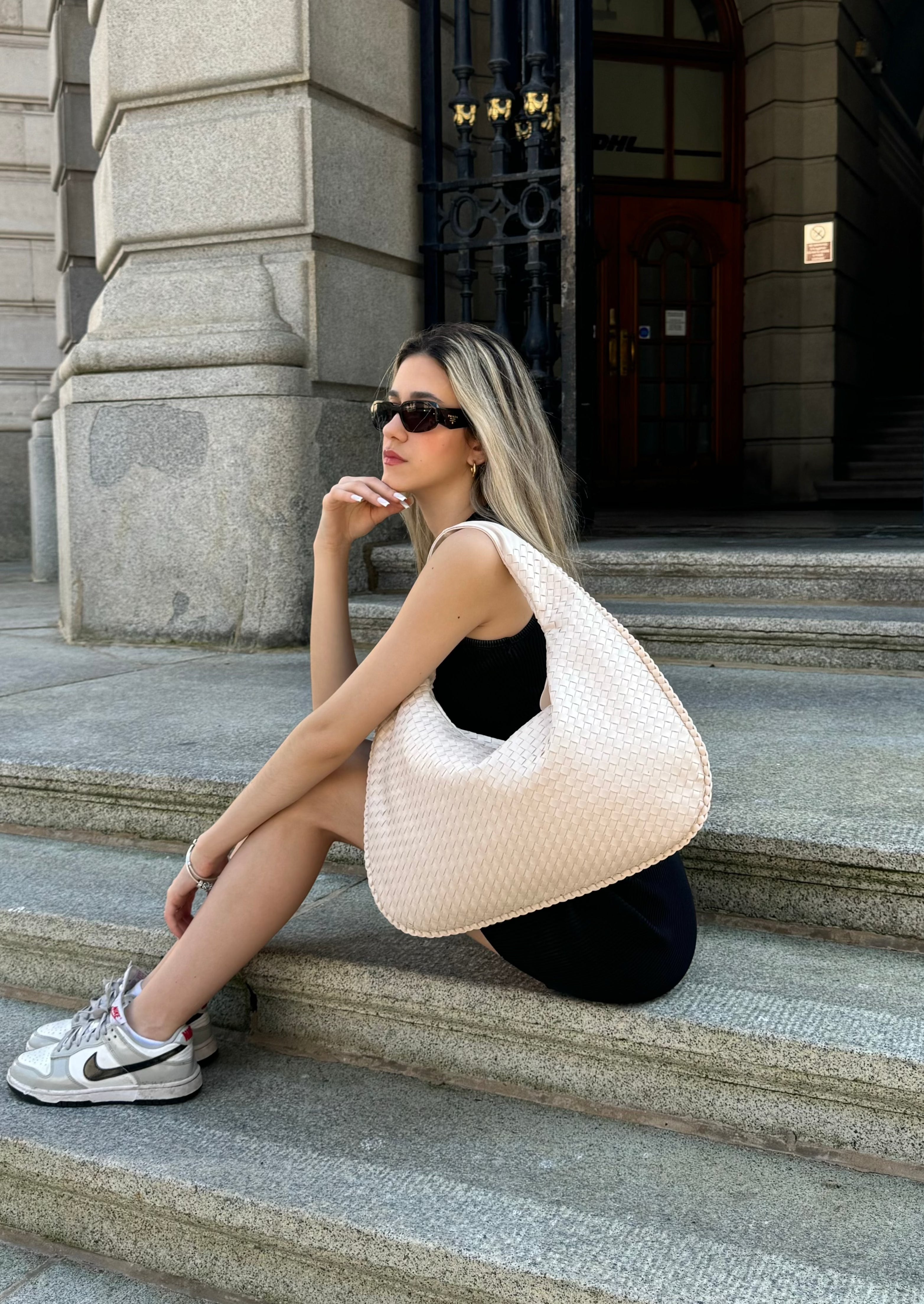 Everyday Leather Bag - Off White - CASAVENZA