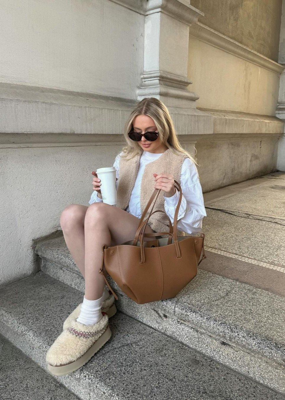 Essential Tote Bag - Camel - AmatoLeather