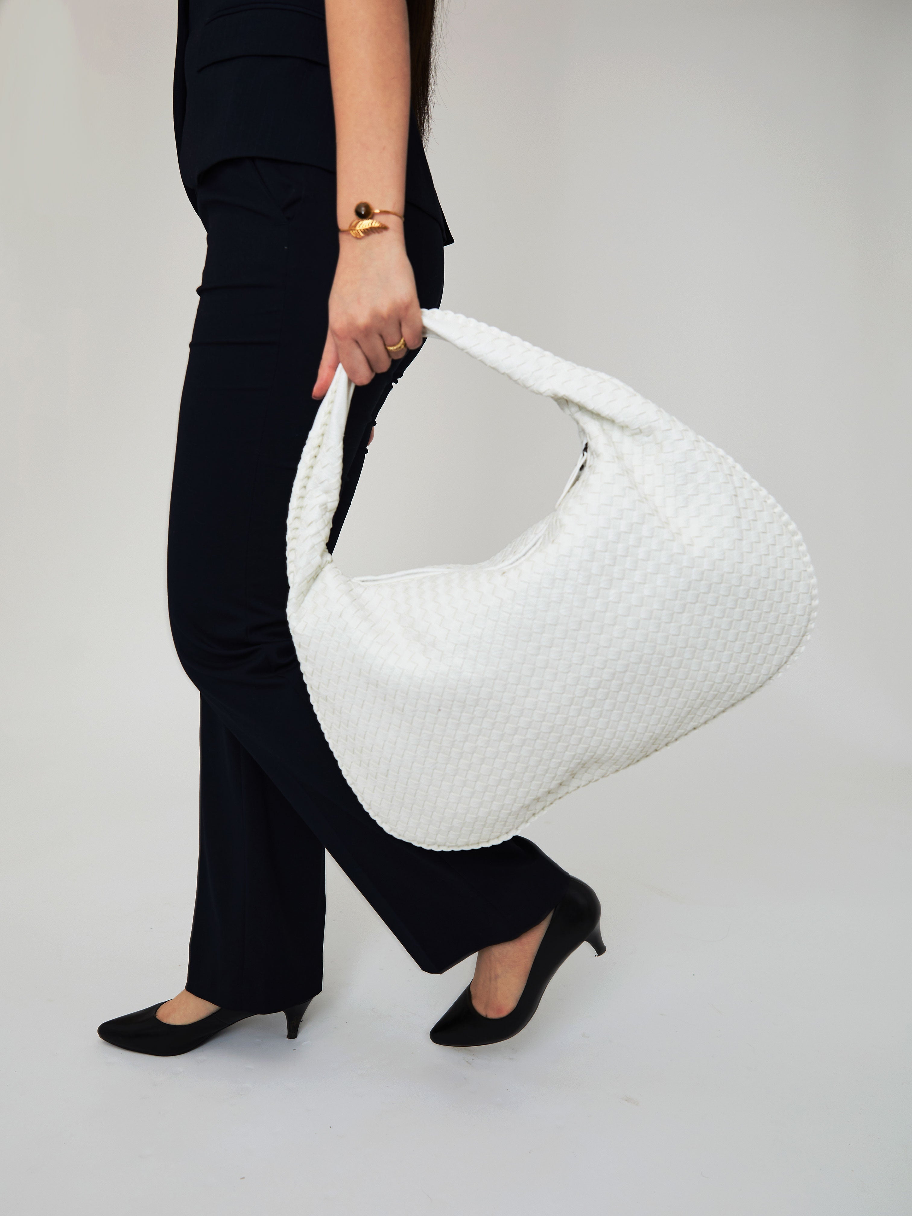 Everyday Leather Bag - White - CASAVENZA