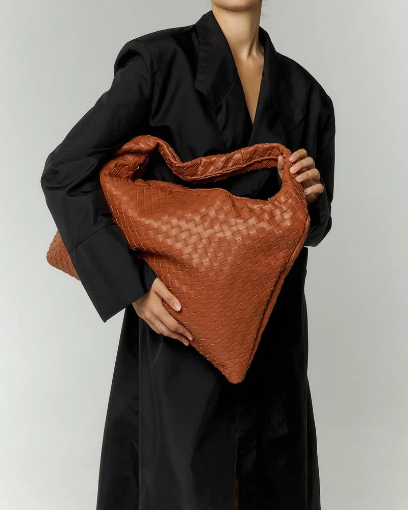 Elegance Leather Bag - Camel - CASAVENZA