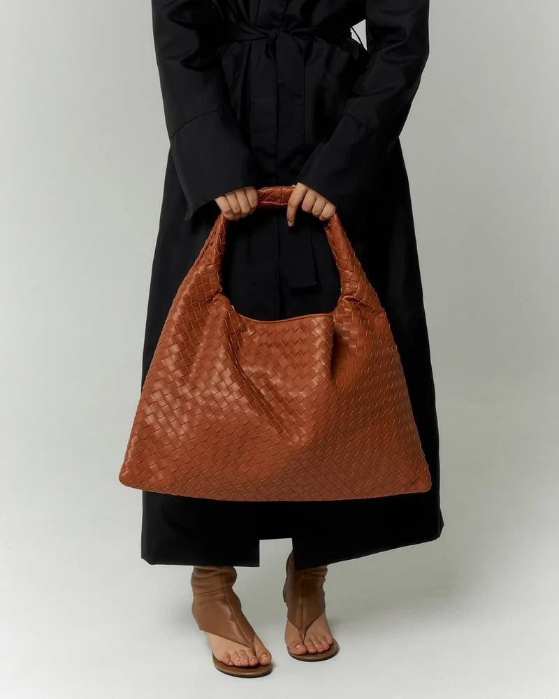 Elegance Leather Bag - Camel - CASAVENZA