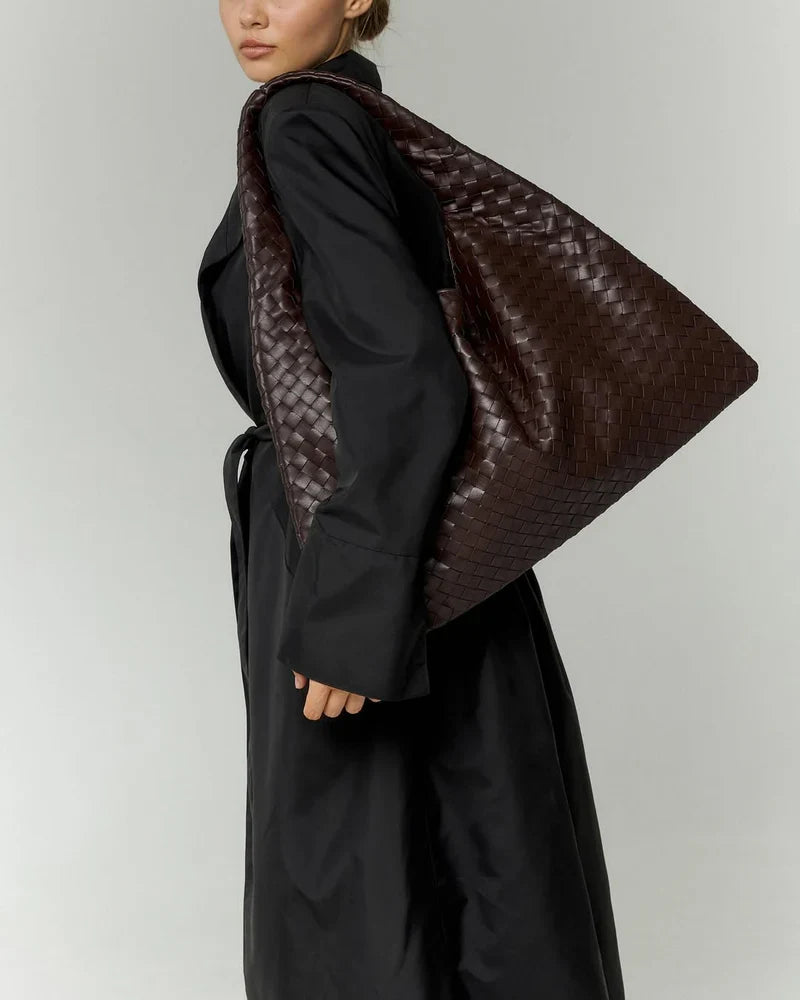 Elegance Leather Bag - Coffee - CASAVENZA