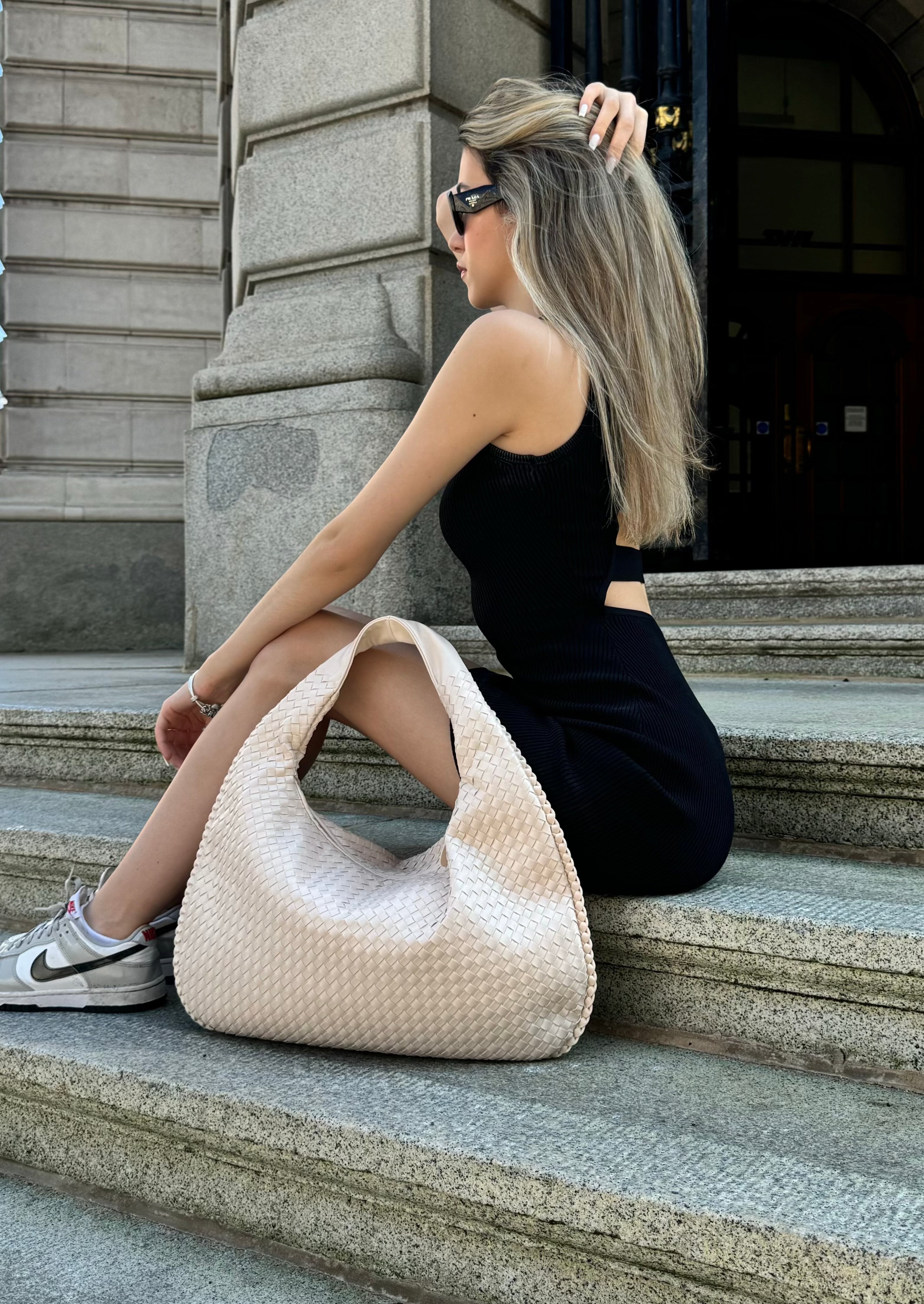 Everyday Leather Bag - Off White - CASAVENZA