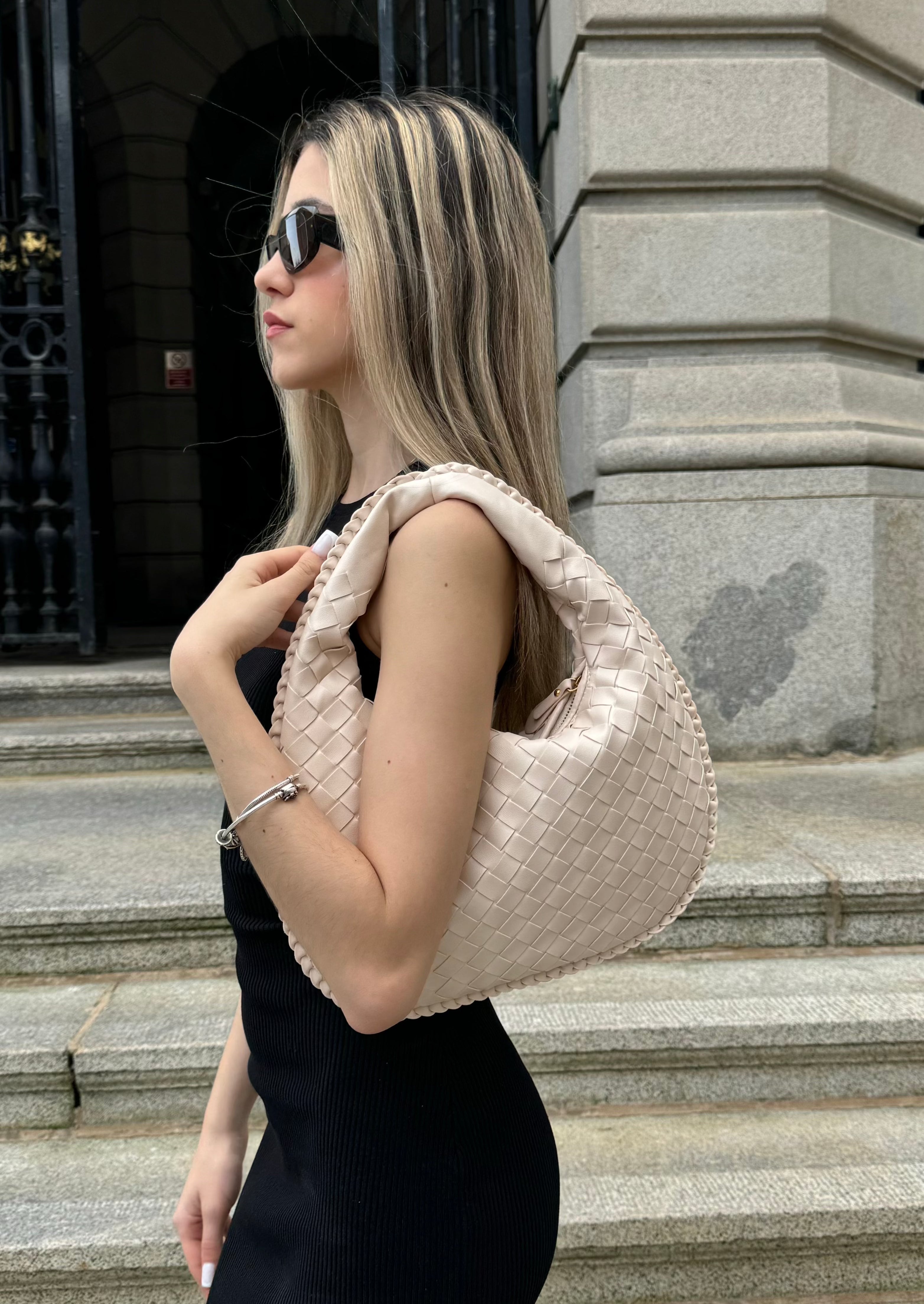 Serena Everyday Bag - Off White - AmatoLeather 