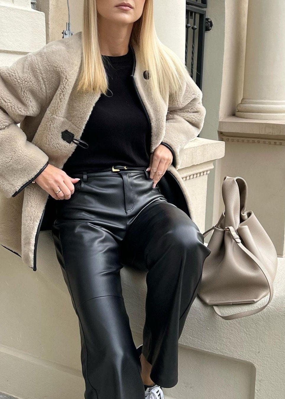 Lucinda Bag - Taupe - CASAVENZA